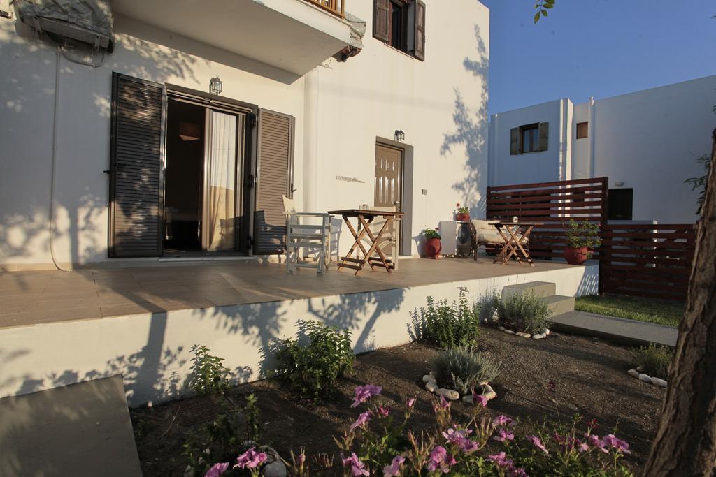 Asterias Apartment Скирос Стая снимка